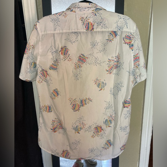 Mens Ezekiel button up - Picture 3 of 3